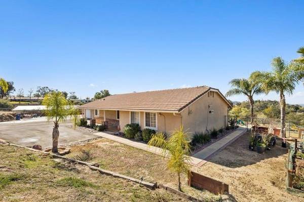 27304 Conchita Rd, Valley Center, CA 92082