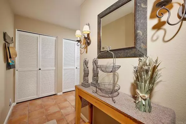 Solana Beach, CA 92075,190 Del Mar Shores Terrace #31