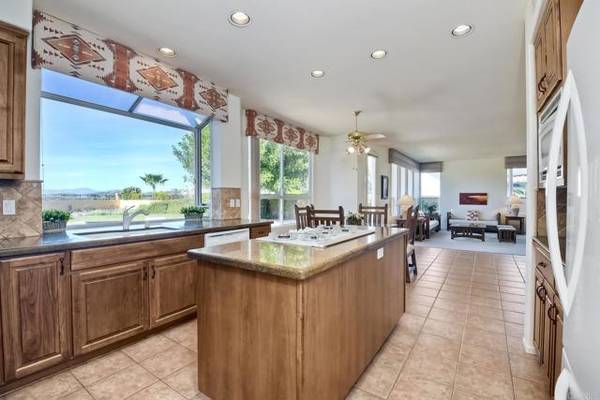 Oceanside, CA 92057,5802 Ranch View Road