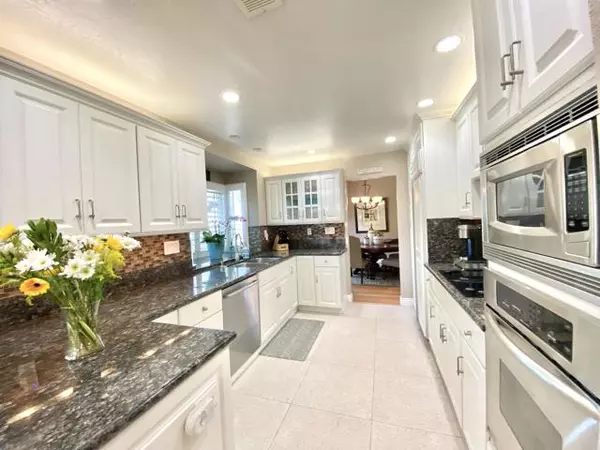 Encinitas, CA 92024,1338 Avenida Sereno