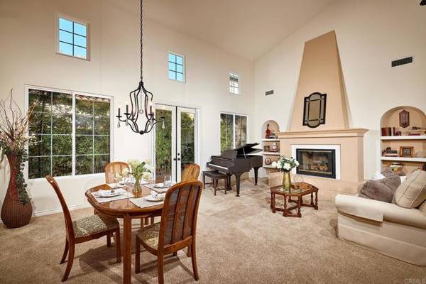 2860 Via Conquistador, Carlsbad, CA 92009