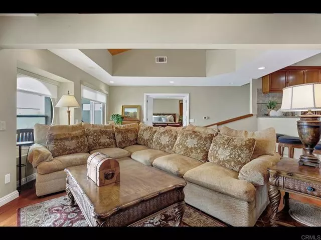 1054 Neptune, Encinitas, CA 92024