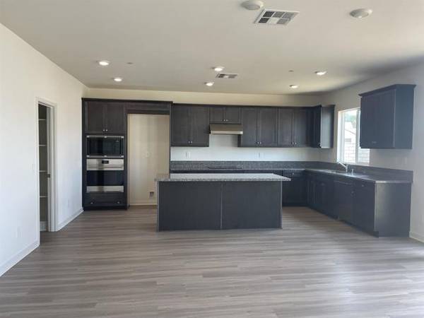 13538 Walsh Way, Valley Center, CA 92082