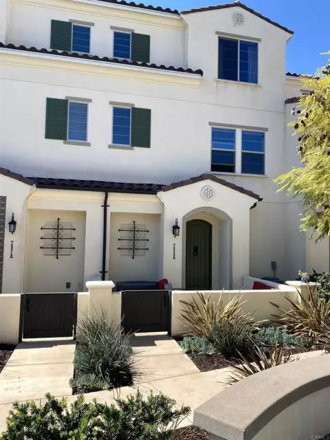 San Diego, CA 92127,16320 VERIDIAN Circle