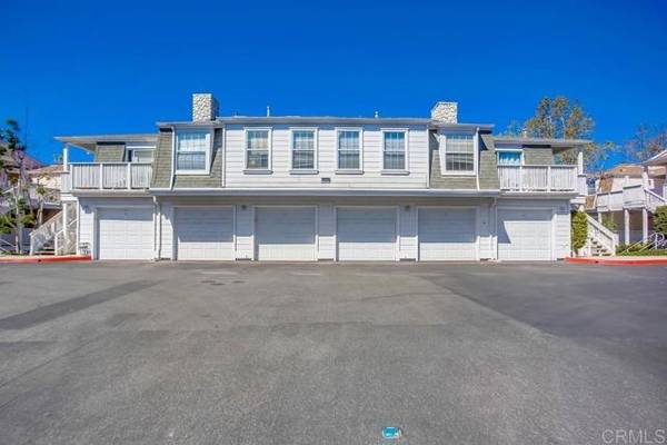 5064 Via Manos #H, Oceanside, CA 90257