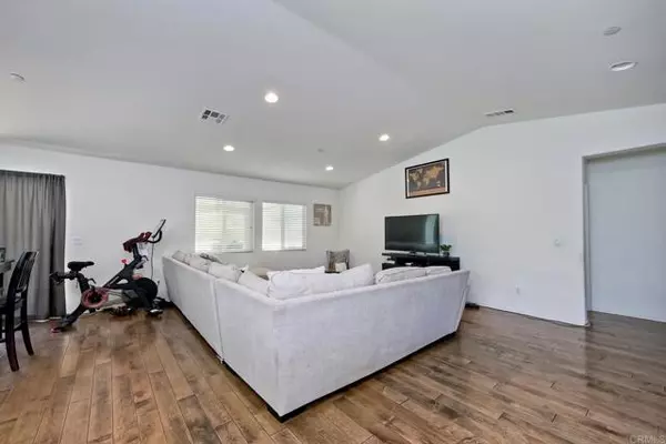 Winchester, CA 92596,33073 Big Range Drive