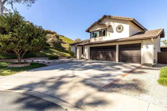 472 Via Savoy, Encinitas, CA 92024