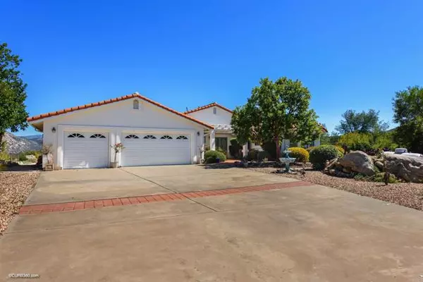 Ramona, CA 92065,23796 Moonglow Ct