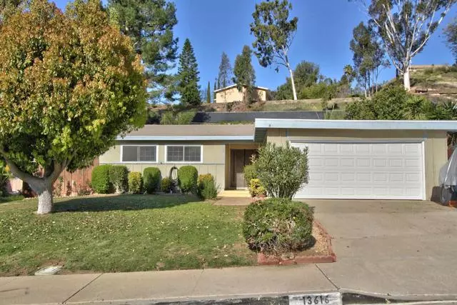 Poway, CA 92064,13616 Silver Lake Drive