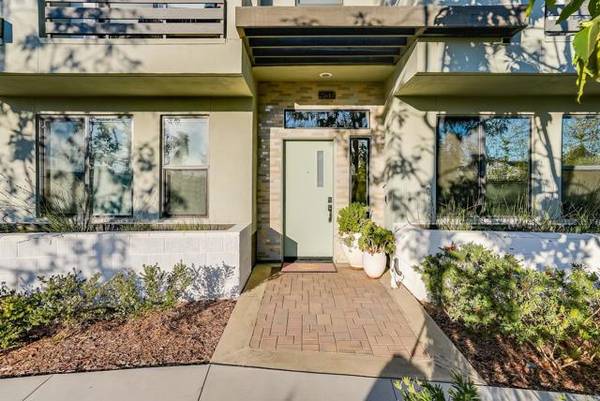 2547 State St, Carlsbad, CA 92008