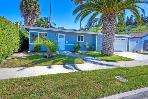 3245 Roberta Ln, Oceanside, CA 92054