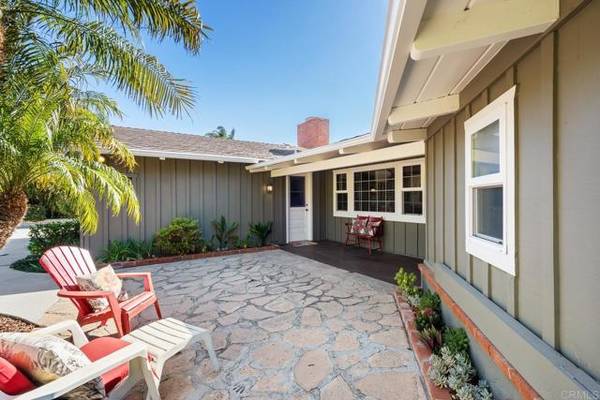 Encinitas, CA 92024,1754 Crest Drive