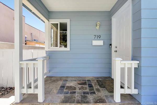 719 N Nevada Street, Oceanside, CA 92054