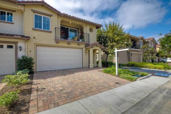 1372 Isabella Way, Vista, CA 92084