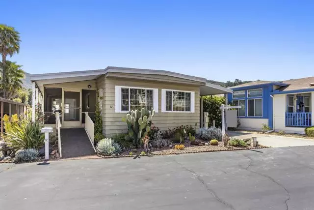 Escondido, CA 92026,8975 Lawrence Welk Spc 77