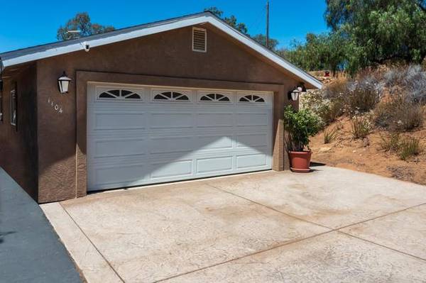 Ramona, CA 92065,1104 Doomey Drive