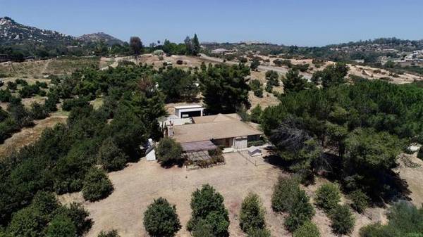 Ramona, CA 92065,16945 Highland Valley Road