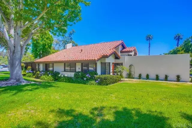 626 Camino Santa Barbara, Solana Beach, CA 92075