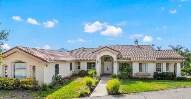 15082 Saddle Creek Dr., Valley Center, CA 92082