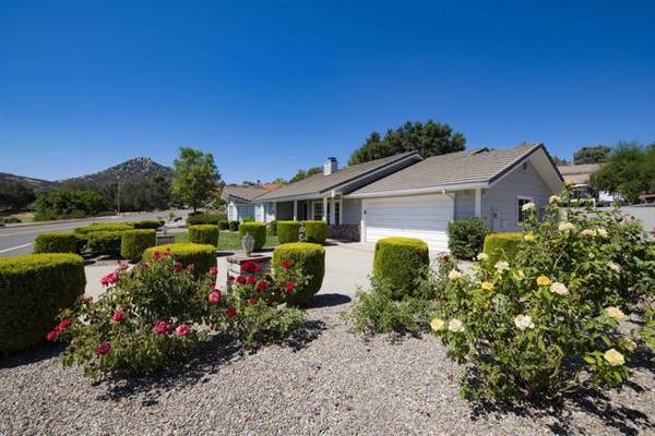 15506 Vista Vicente Drive, Ramona, CA 92065