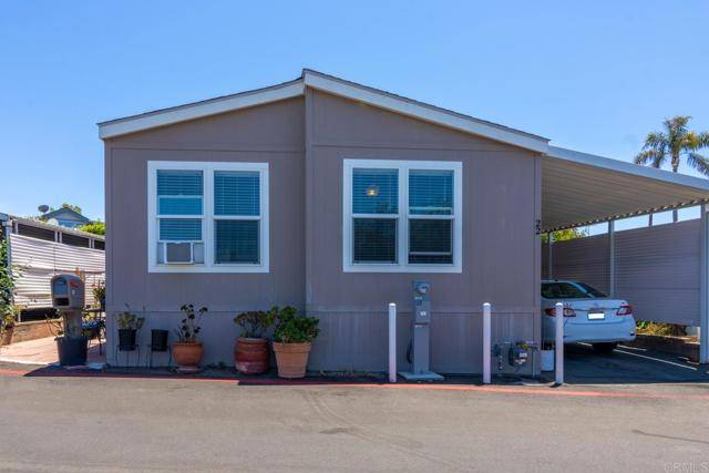 200 Olive #22, Vista, CA 92083