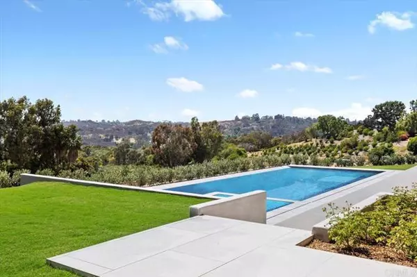 Rancho Santa Fe, CA 92067,17496 Los Morros