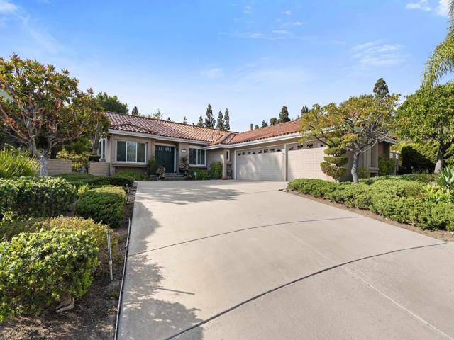 1867 Falconer Court, Vista, CA 92081