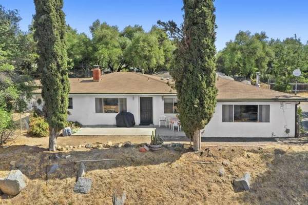 28905 Olive LN, Valley Center, CA 92082