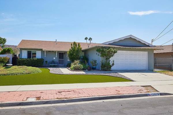 12935 Slack Street, Poway, CA 92064