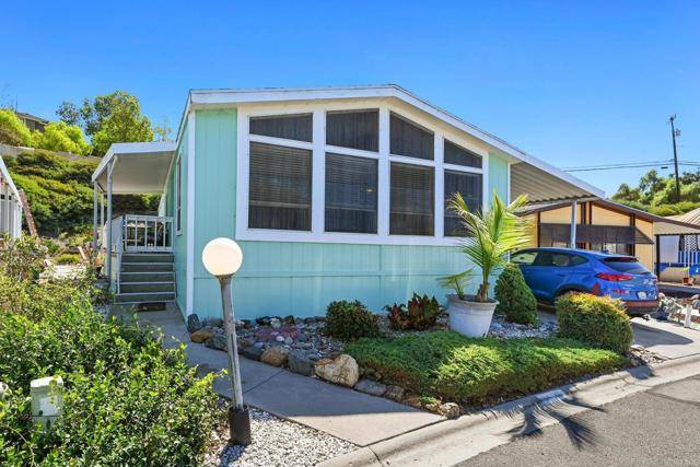 200 S. EMERALD #18, Vista, CA 92081