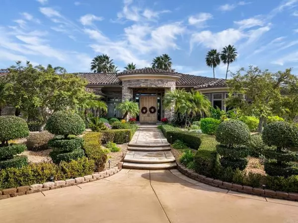 Rancho Santa Fe, CA 92067,6560 Poco Lago