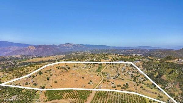 27825 Cool Water Ranch, Valley Center, CA 92082