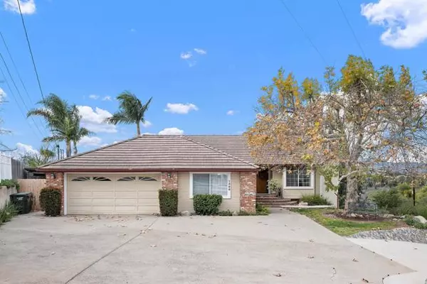 1366 Via Feliz, Fallbrook, CA 92028