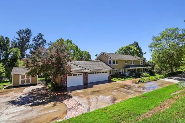 2891 Los Alisos Drive, Fallbrook, CA 92028