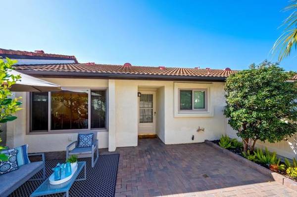 1819 Stanton Road, Encinitas, CA 92024