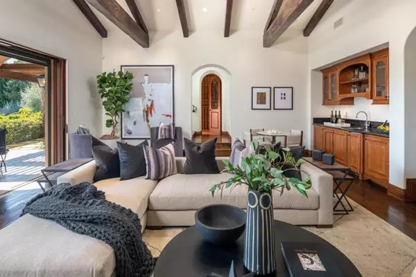 Rancho Santa Fe, CA 92067,6871 Las Colinas