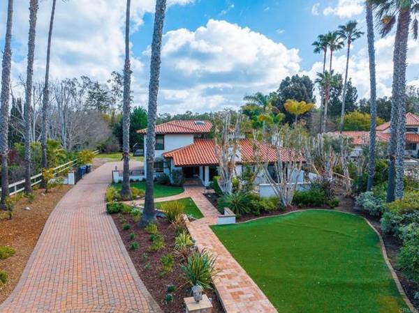 Encinitas, CA 92024,2562 MEADOWMIST LANE