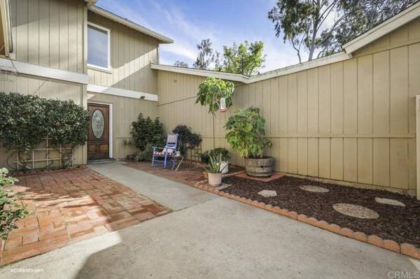 Encinitas, CA 92024,345 Winsome Place