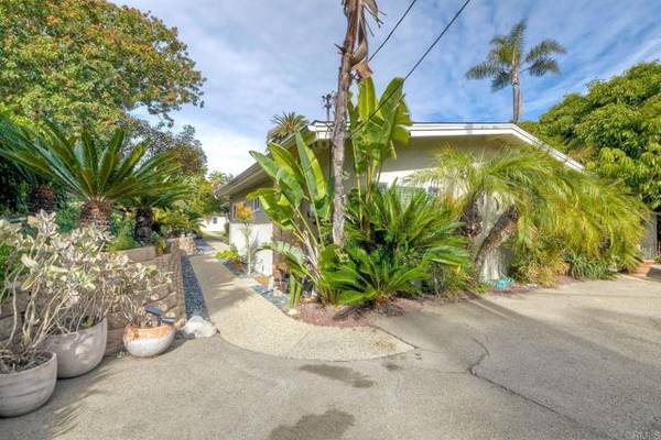 Encinitas, CA 92024,142 W GLAUCUS STREET