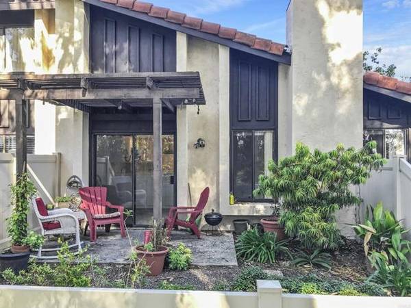 2147 Valleydale Lane, Encinitas, CA 92024