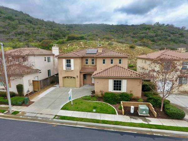 560 Via Del Caballo, San Marcos, CA 92078