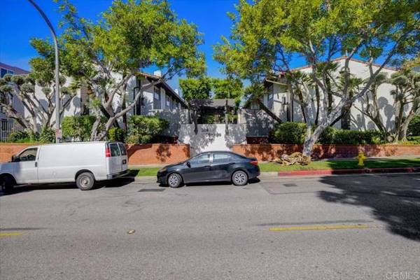 5951 Canterbury Drive #14, Culver City, CA 90230