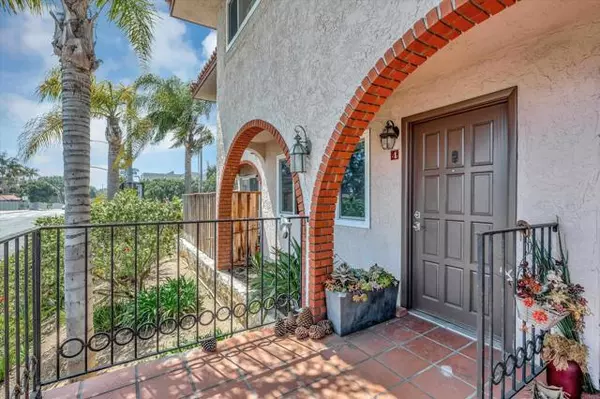 2582 Del Mar Heights Road #4, Del Mar, CA 92014