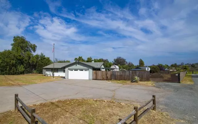 Ramona, CA 92065,2042 Raymond Ave