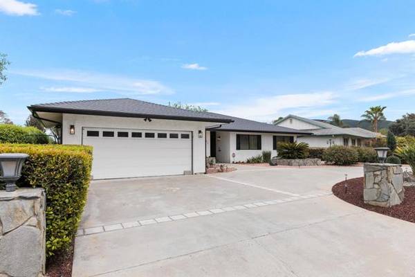 841 San Pablo Drive, San Marcos, CA 92078