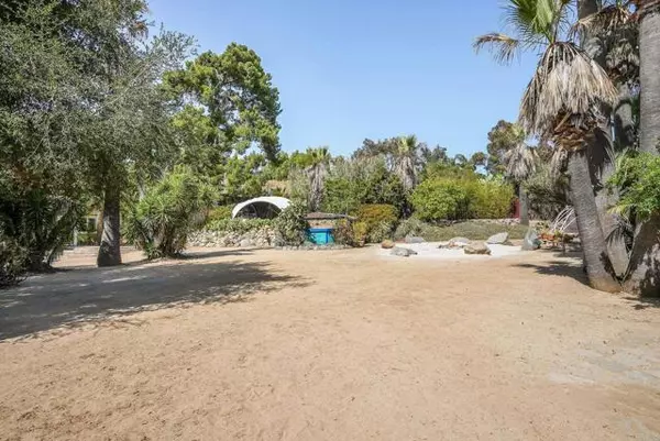 Bonsall, CA 92003,30418 N River Road