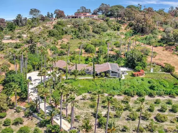 Rancho Santa Fe, CA 92067,4715 La Noria