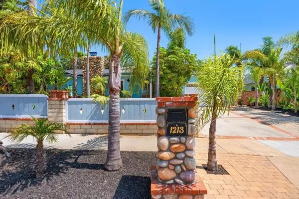 Oceanside, CA 92054,1213 Vista Way