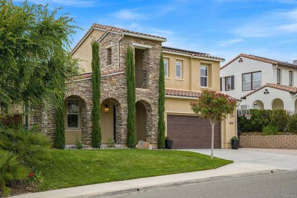 876 Orion Way, San Marcos, CA 92078