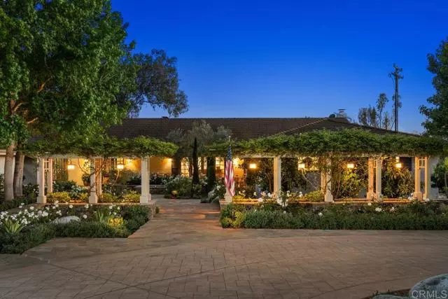 Rancho Santa Fe, CA 92067,15706 Las Planideras